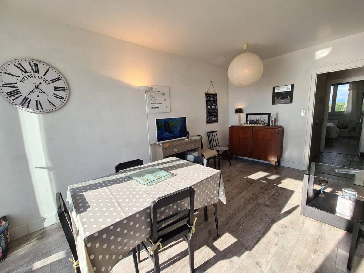 Appartement Moderne 3 Pieces, 6 Couchages, Parking, Proche Plage - Fr-1-224C-648 Saint-Jean-de-Monts Bagian luar foto